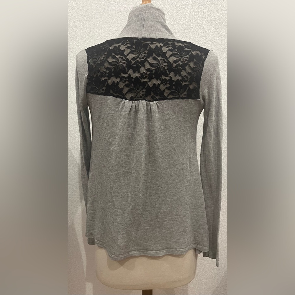 Docal Size S Grey & Black Embellished Open Front Cardigan. - Picture 3 of 11